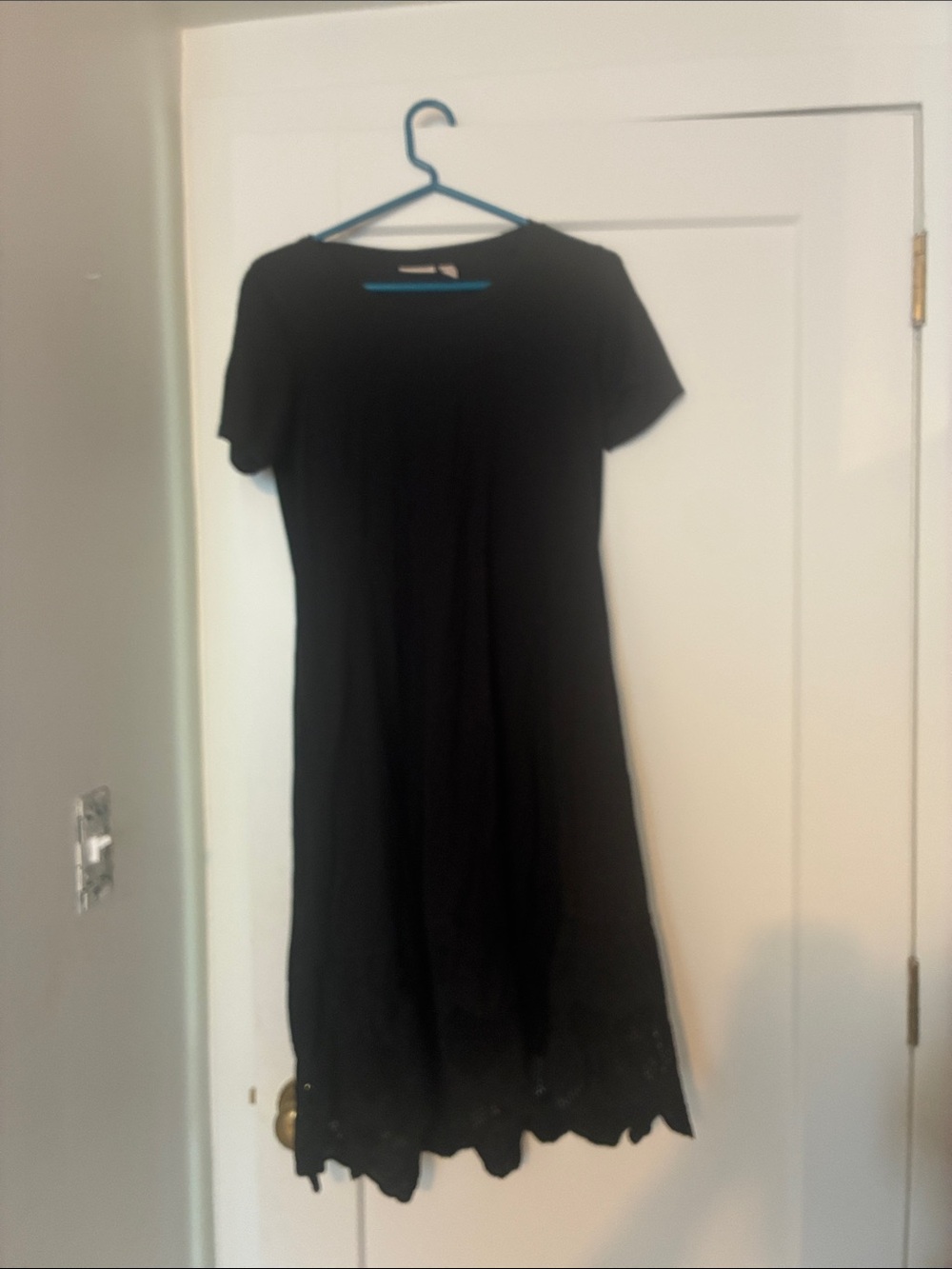 LOGO Classic  Black Short-Sleeve Midi Dress